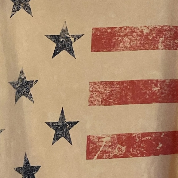 US Flag Low Cut Tank - Picture 5 of 6